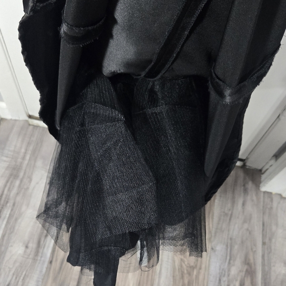 Jovani 2 Piece Corset And Skirt Set Black Withe Beaded And Sequins Detail Sz 2 - Picture 12 of 16